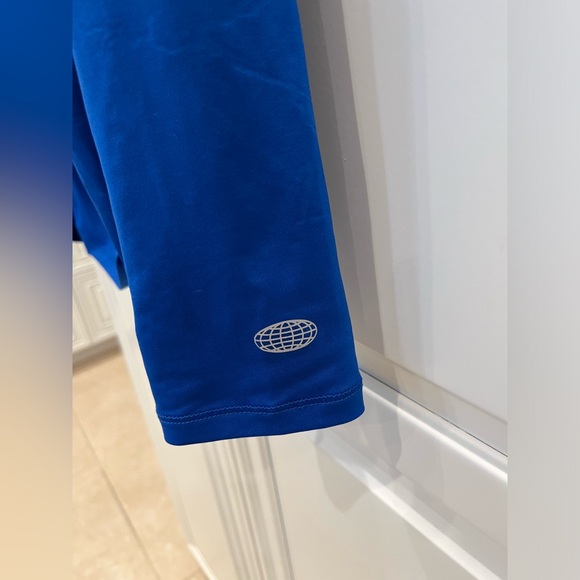 Reel Legends, Keep-it-Cool, Women’s Size L.  Blue with a slight blue print. - Picture 8 of 9